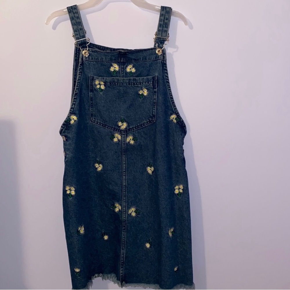 ISO H & M Denim Overall Dress with flowers 12/14
